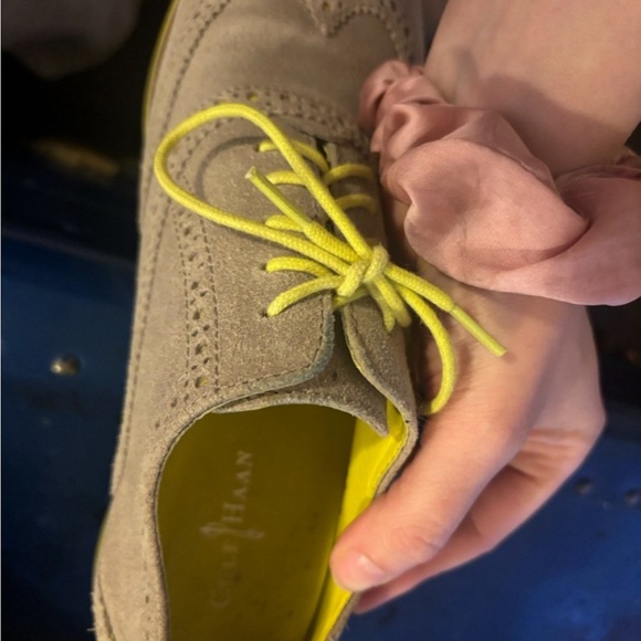 Cole Haan Gramercy Oxford Shoes - Picture 6 of 7